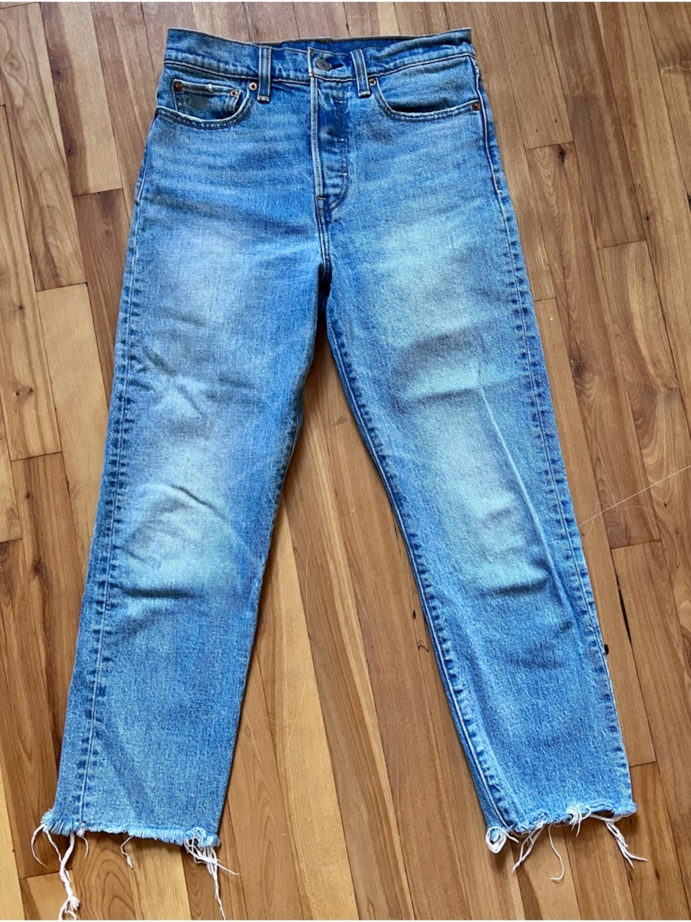 Classic High-Rise Straight Leg Levis Light Wash Blue